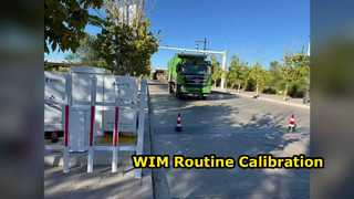 Unsere Ingenieure arbeiten mit Verkehrsbehörden bei der routinemäßigen Kalibrierung des WIM-Systems zusammen